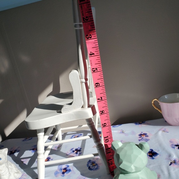 Vintage carved wooden doll chair, fair condition - Picture 7 of 8